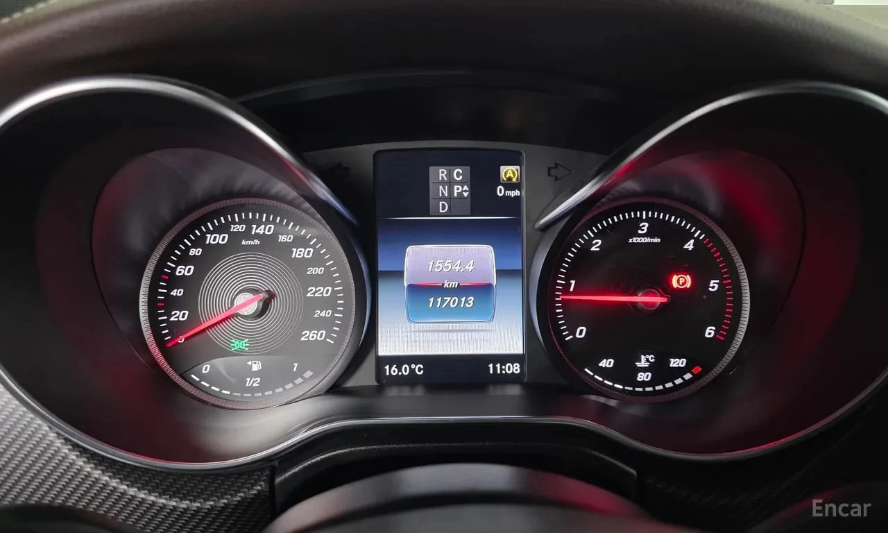 Mercedes-Benz V 300 V250 Bluetec/ДИСТРОНИК/ПОДГРЕВ/360 КАМ/, снимка 8 - Автомобили и джипове - 55951145