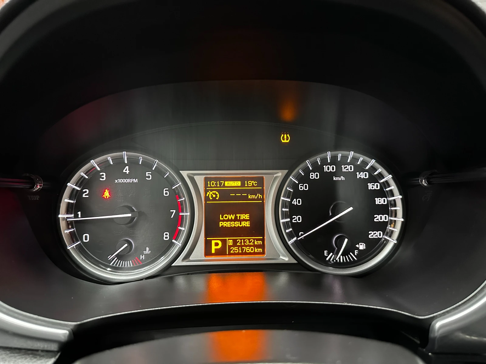 Suzuki Vitara 1.6i �������/4�4/�� ��/�������� ������� | Mobile.bg � ����������� 17