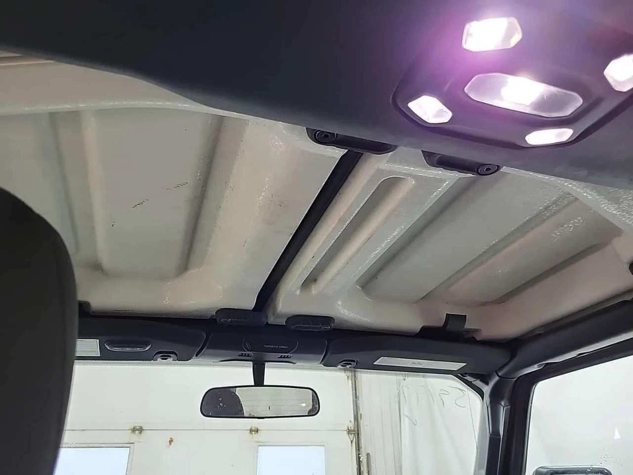 Jeep Gladiator 4x4 Willys Crew Cab Short Bed * CARFAX *  | Mobile.bg � ����������� 14