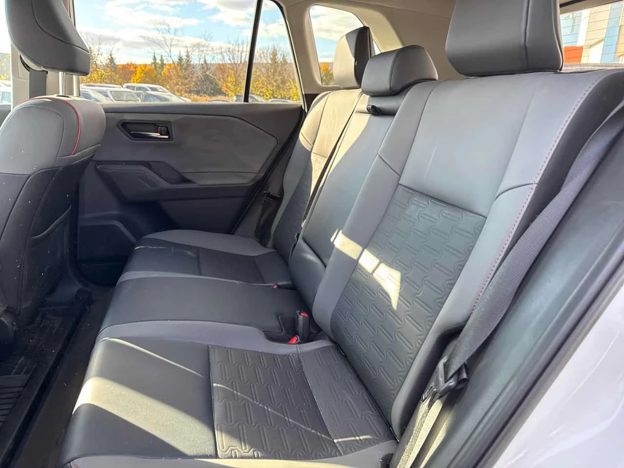 Toyota Rav4 Woodland Editon / Carfax / ����������  | Mobile.bg � ����������� 11