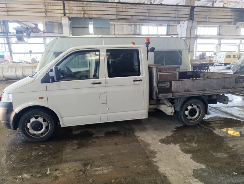 VW T5 2.5 дизел, снимка 17 - Бусове и автобуси - 48681825