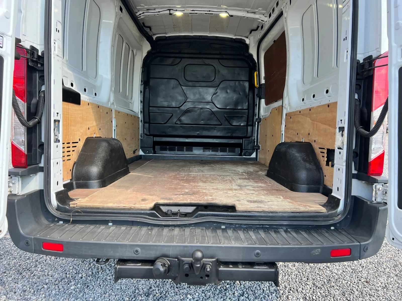 Ford Transit L2H2 205000км, снимка 15 - Бусове и автобуси - 55067094