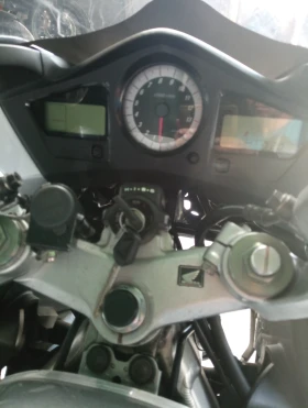    Honda Vfr V-tec 2006