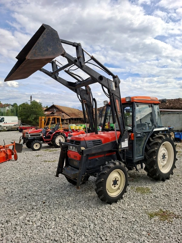 Трактор Yanmar GL530 53к.с. 4WD с челен товарач ДЖЕЙ ТРЕЙДИНГ, снимка 2 - Селскостопанска техника - 46823174