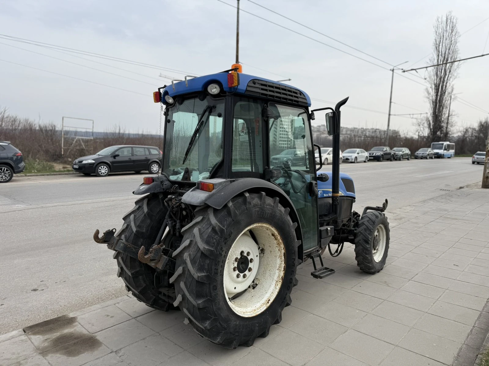 Трактор New Holland T4030N, снимка 6 - Селскостопанска техника - 53962452