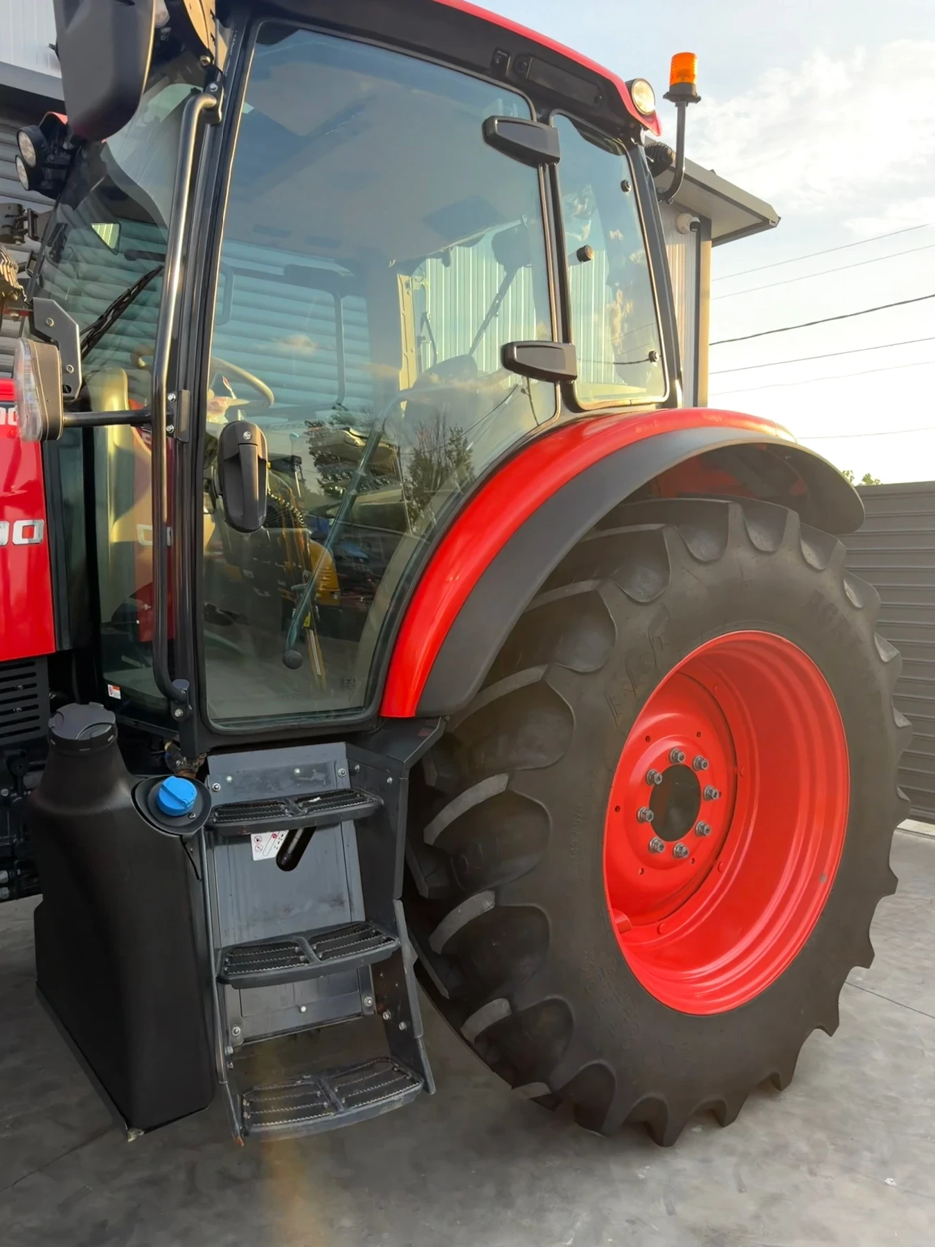 Трактор John Deere Kioti HX1400 140кс. 2021, снимка 9 - Селскостопанска техника - 55592519