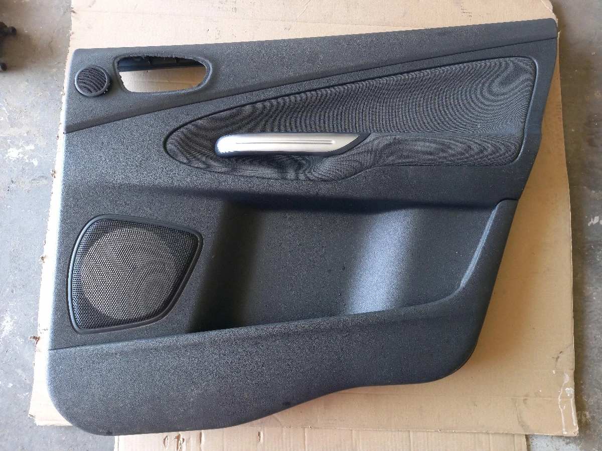 ���� ����� ����� ����� ���� � ���� (S) | Mobile.bg � ����������� 1