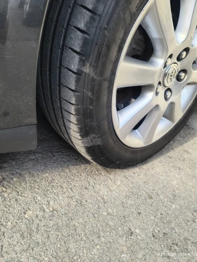 Toyota Avensis, снимка 10