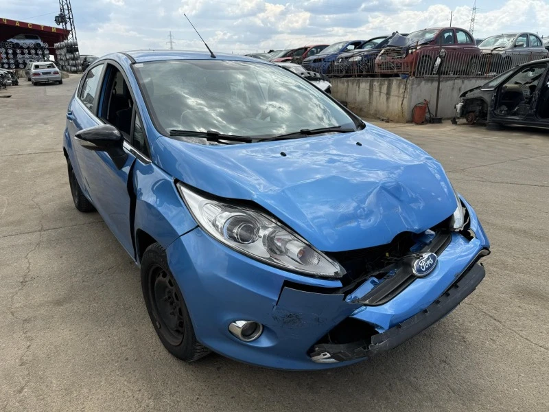 Ford Fiesta 1.3, снимка 1 - Автомобили и джипове - 46589553