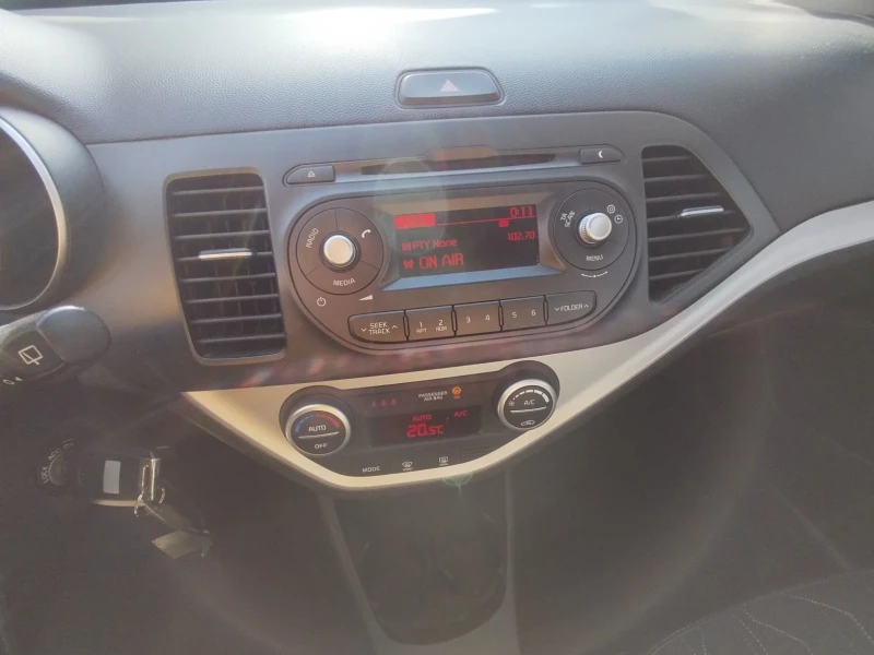 Kia Picanto 1.1, снимка 13 - Автомобили и джипове - 48539660