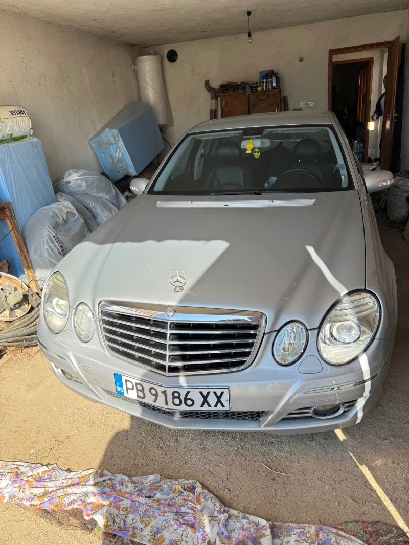 Mercedes-Benz E 220 W211, снимка 1 - Автомобили и джипове - 49243678