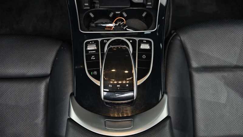 Mercedes-Benz C 200 autogeorge.com, снимка 16 - Автомобили и джипове - 52947821