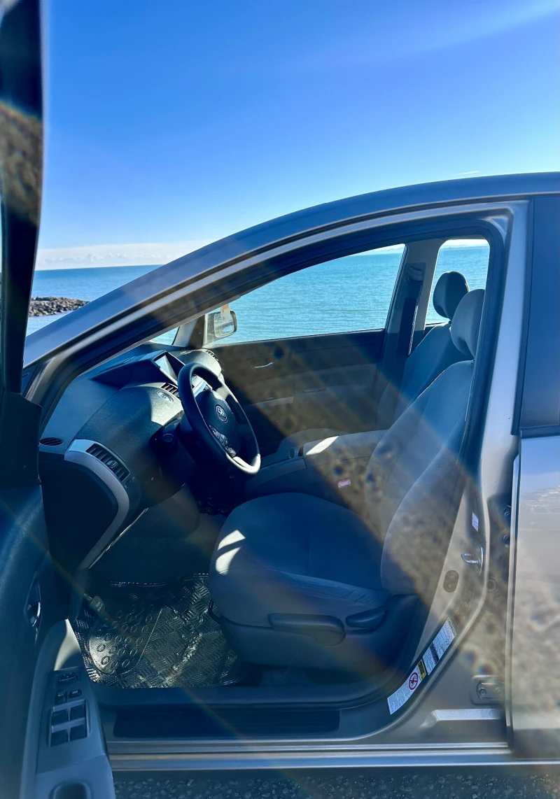 Toyota Prius 1.5 VVT-i Хибрид, снимка 10 - Автомобили и джипове - 52958289