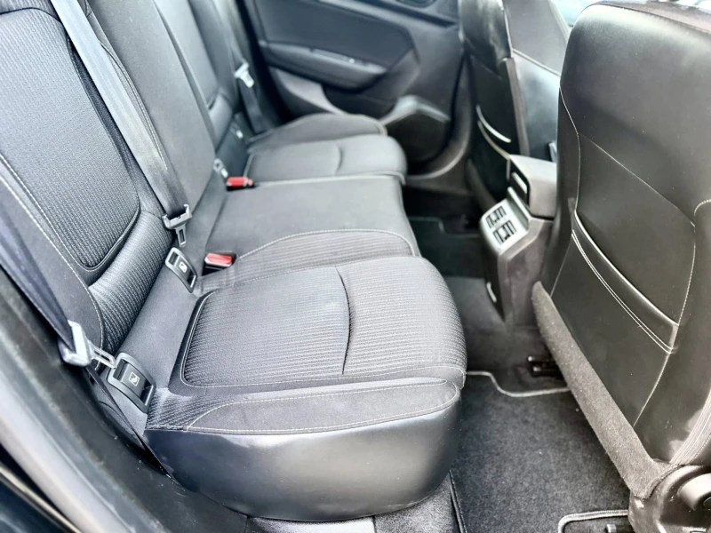 Renault Megane АВТОМАТИК, снимка 15 - Автомобили и джипове - 53153869