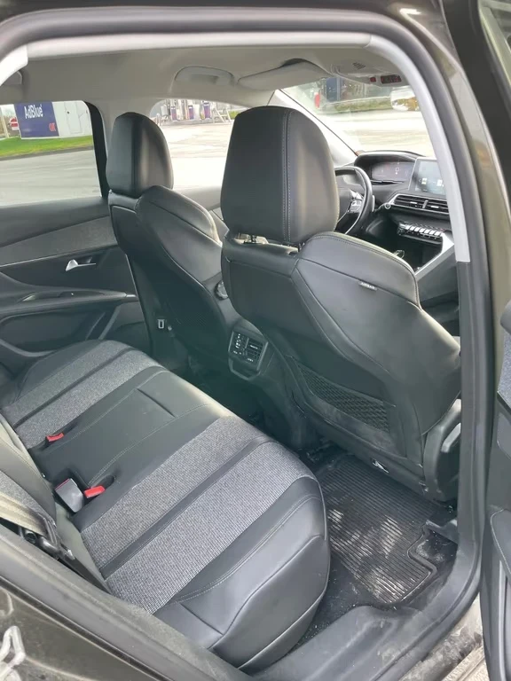 Peugeot 3008 1.6b Hybrid 225ps GT DK, снимка 8 - Автомобили и джипове - 53137834