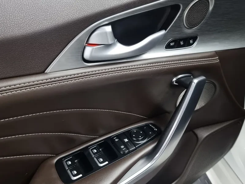 Kia Stinger 2.5 MASTERS, снимка 17 - Автомобили и джипове - 54870167