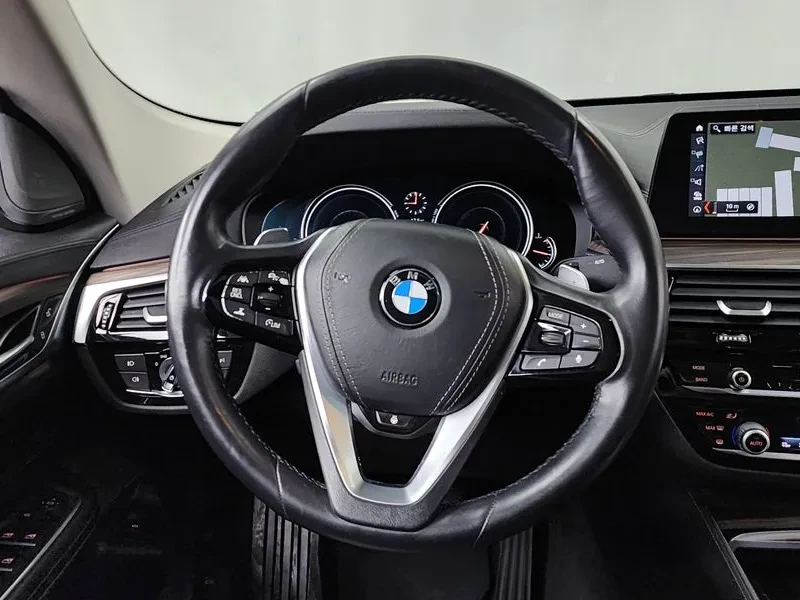 BMW 640 Gt (G32) 640I xDrive Luxury, снимка 13 - Автомобили и джипове - 54916867
