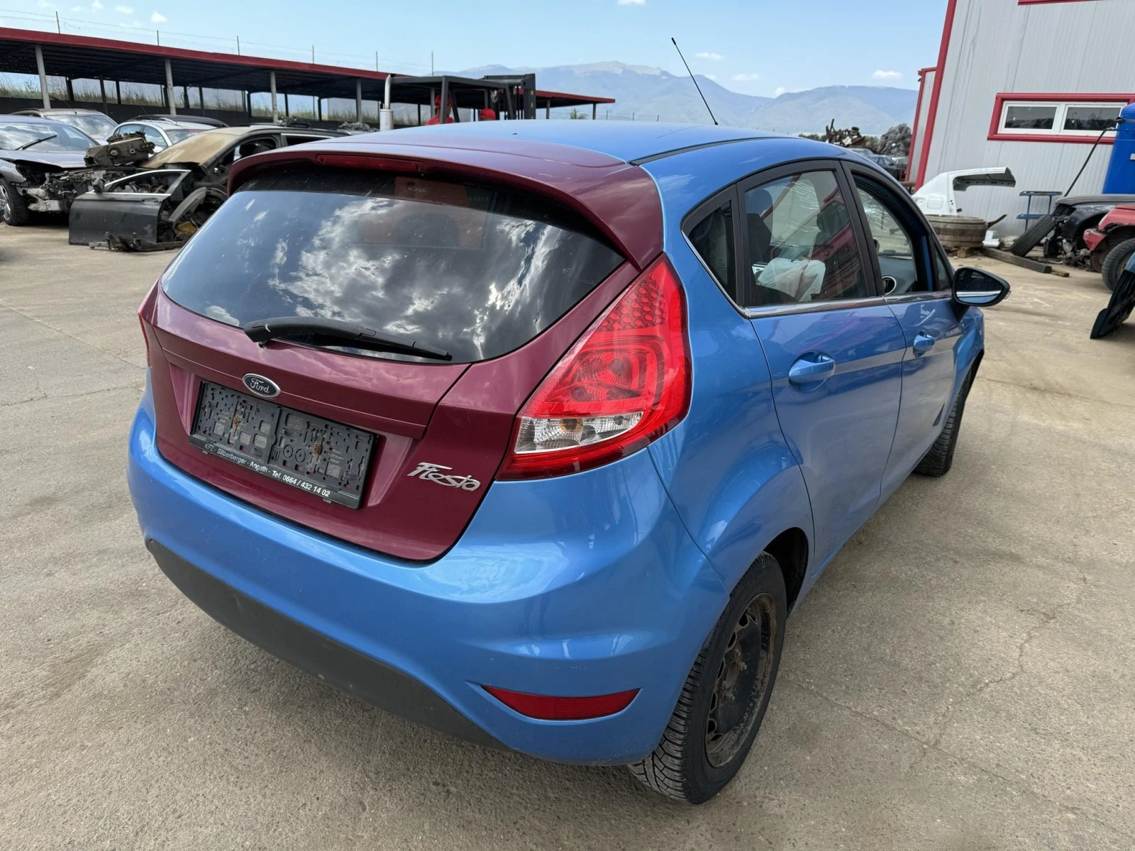 Ford Fiesta 1.3 - изображение 2