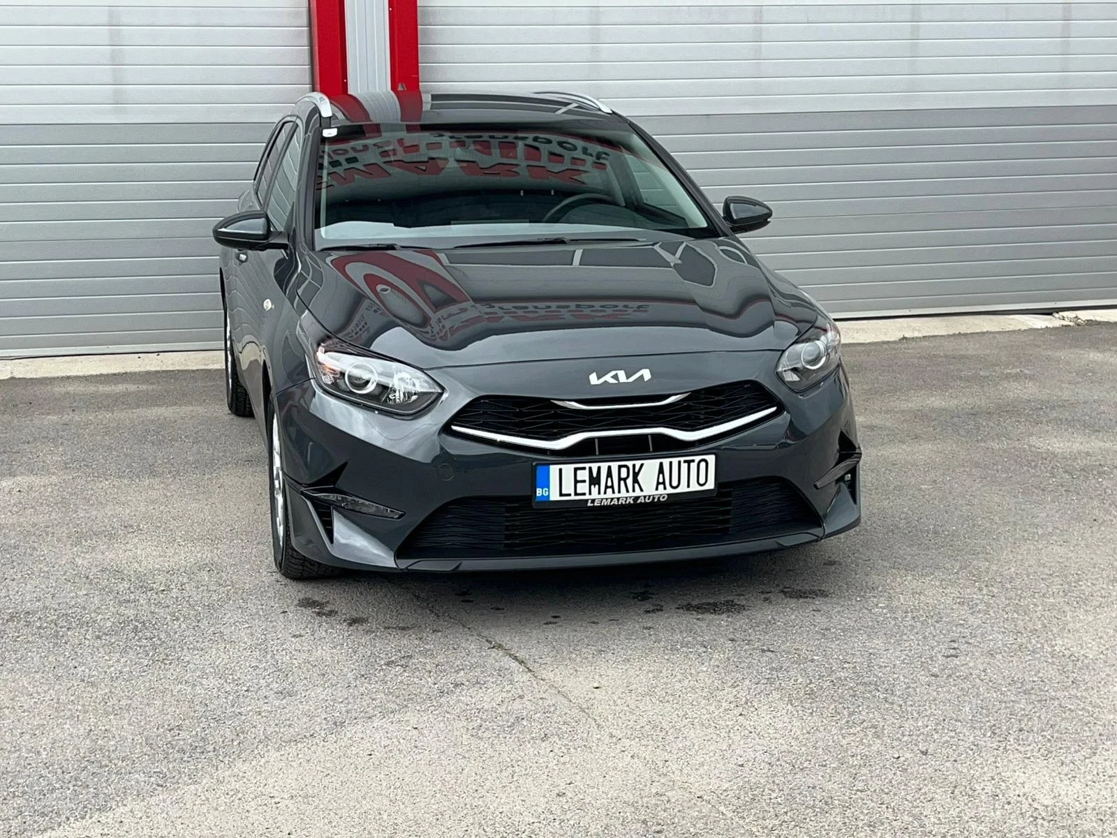 Kia Ceed 1.5T-GDI UVO START STOP NAVI KAMERA EVRO6D 36000КМ - изображение 3
