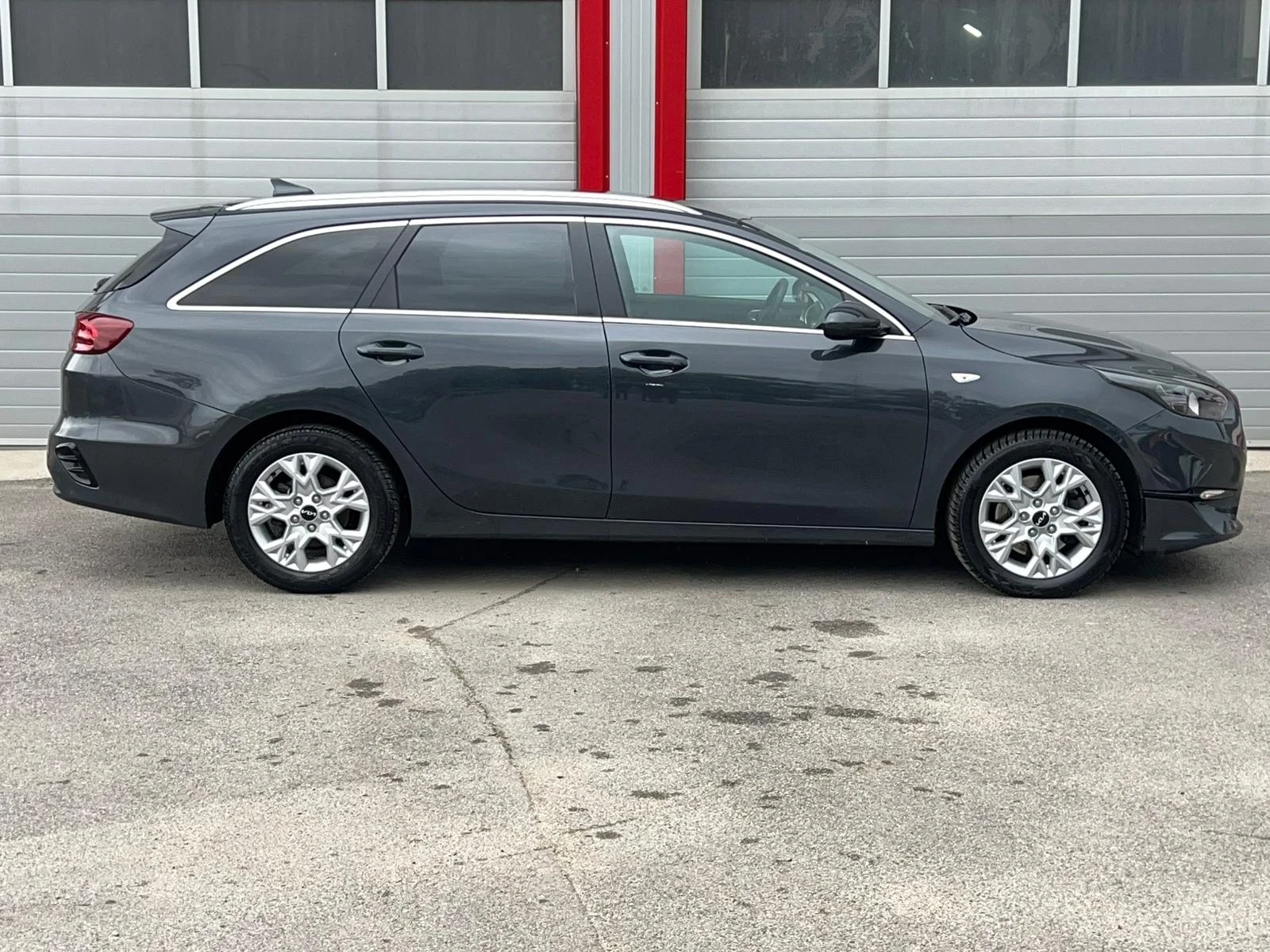 Kia Ceed 1.5T-GDI UVO START STOP NAVI KAMERA EVRO6D 36000КМ - изображение 7