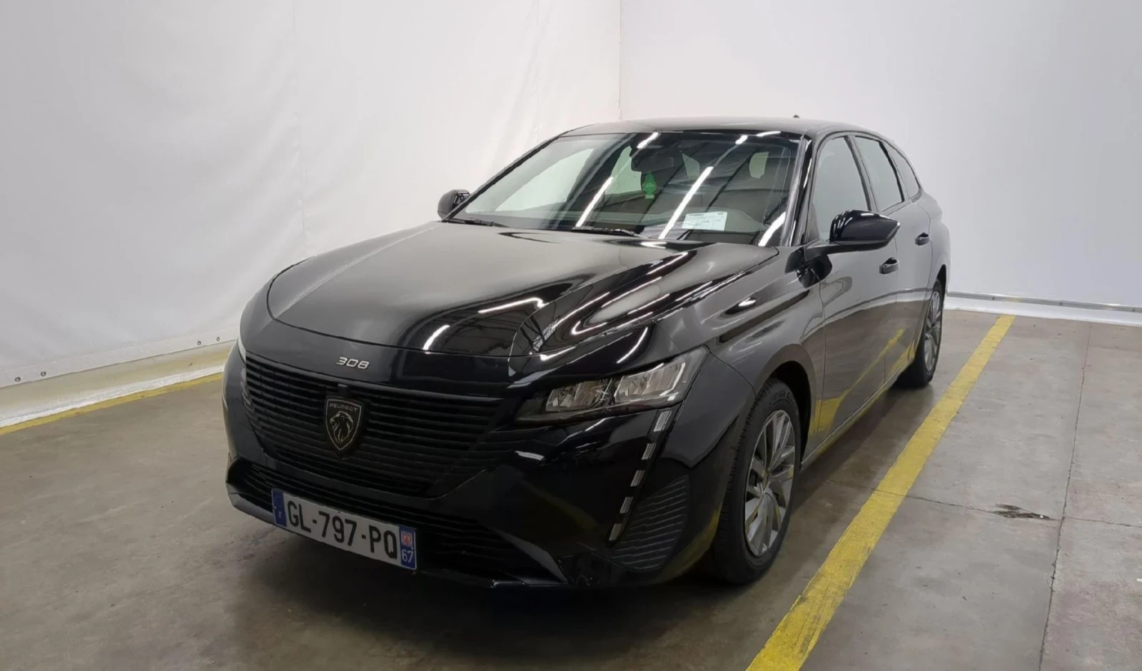 Peugeot 308 1, 2 Puretech 130 Active.Navi.Led. | Mobile.bg   1