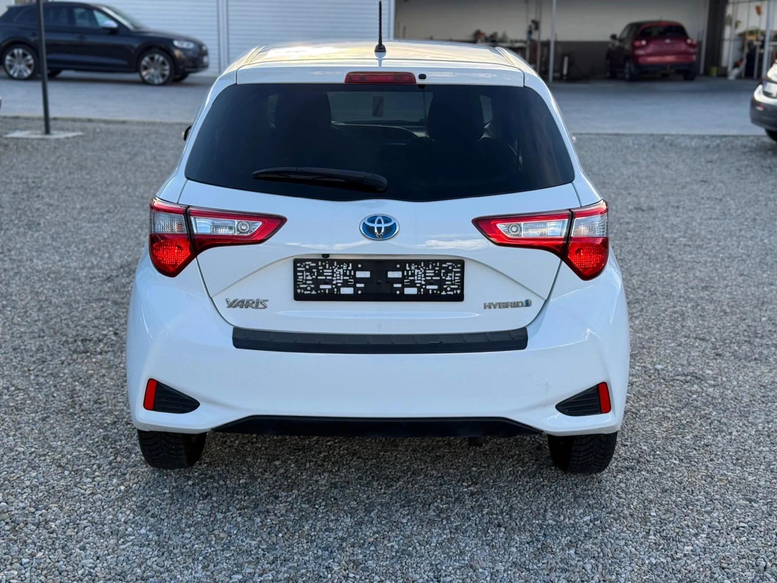 Toyota Yaris 1.5i/90hp/Hybrid/ - изображение 5