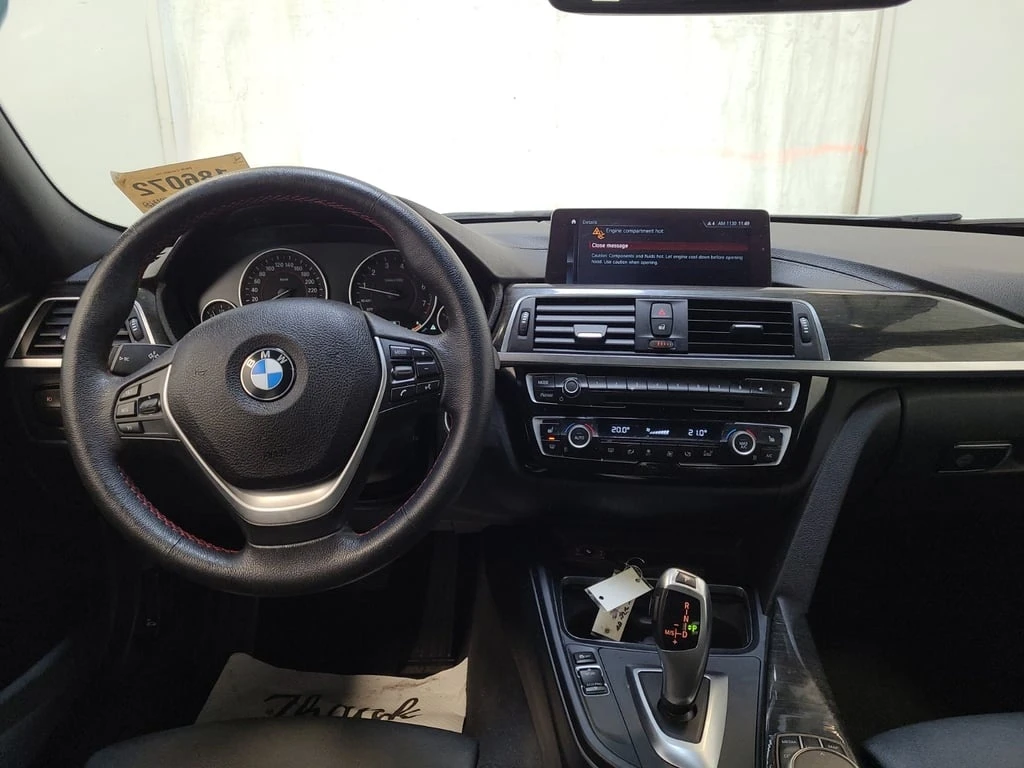BMW 330 * 330I XDRIVE * CARFAX * БЕЗ ПЪРВОНАЧАЛНА ВНОСКА - изображение 9