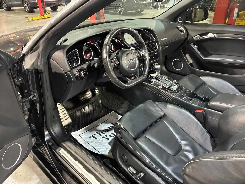 Audi Rs5 * 2dr Conv * CARFAX * БЕЗ ПЪРВОНАЧАЛНА ВНОСКА - изображение 5