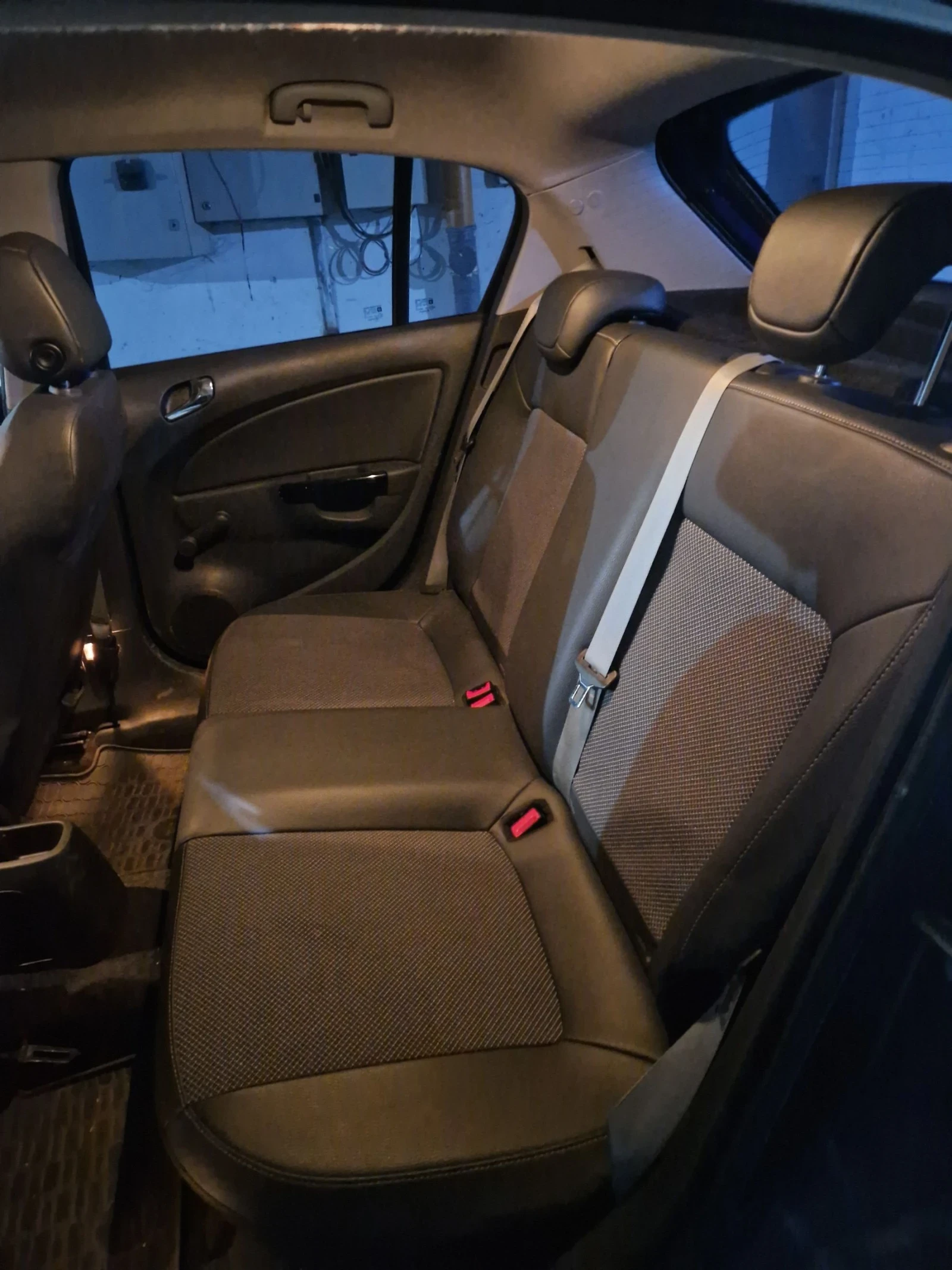 Opel Corsa  - изображение 6