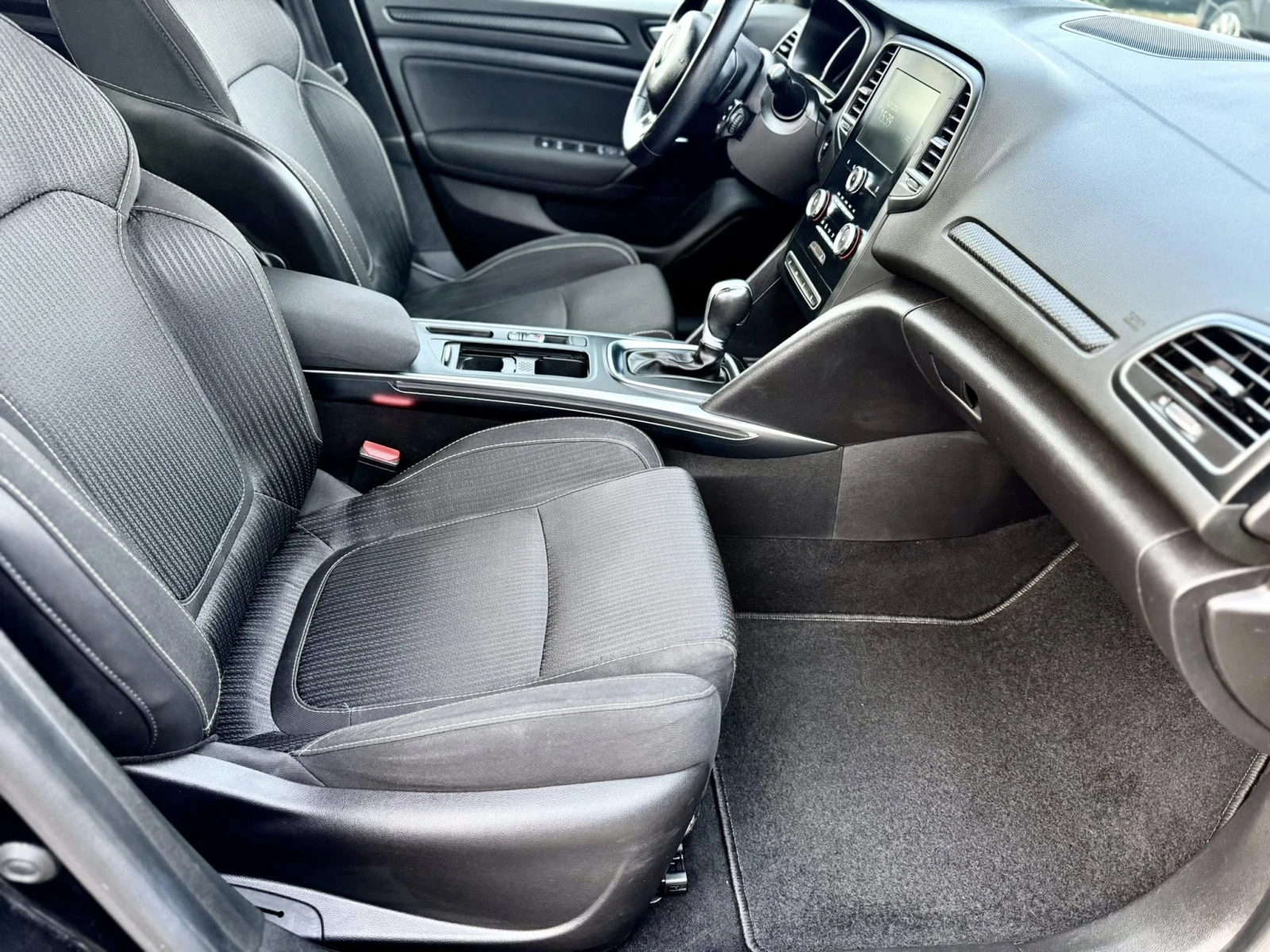 Renault Megane ��������� | Mobile.bg � ����������� 13
