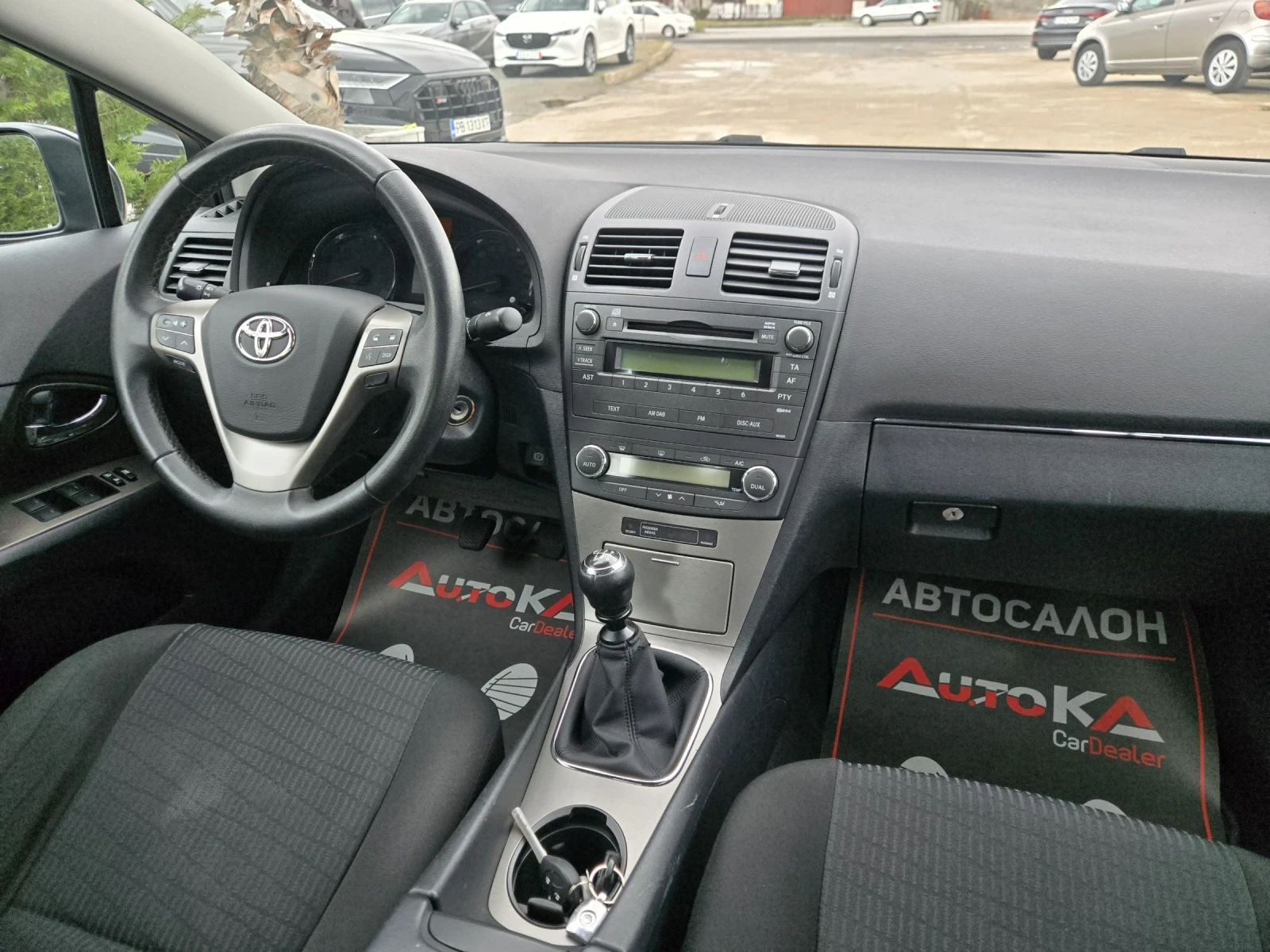 Toyota Avensis 2.0D4d-126кс= 6СК= КЛИМАТРОНИК= СЕРВ.ИСТОРИЯ, снимка 13 - Автомобили и джипове - 54031637