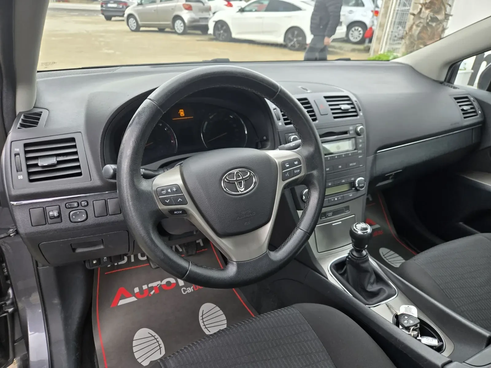 Toyota Avensis 2.0D4d-126кс= 6СК= КЛИМАТРОНИК= СЕРВ.ИСТОРИЯ, снимка 8 - Автомобили и джипове - 54031637