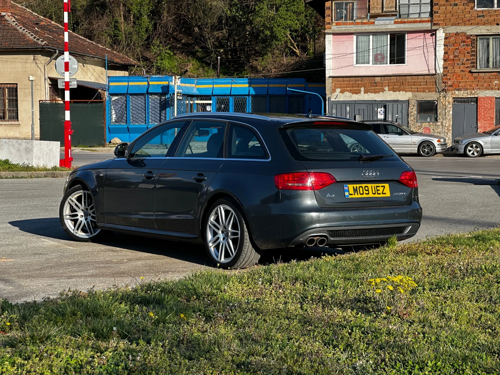 Audi A4 2.0 TDI, снимка 4 - Автомобили и джипове - 54100980