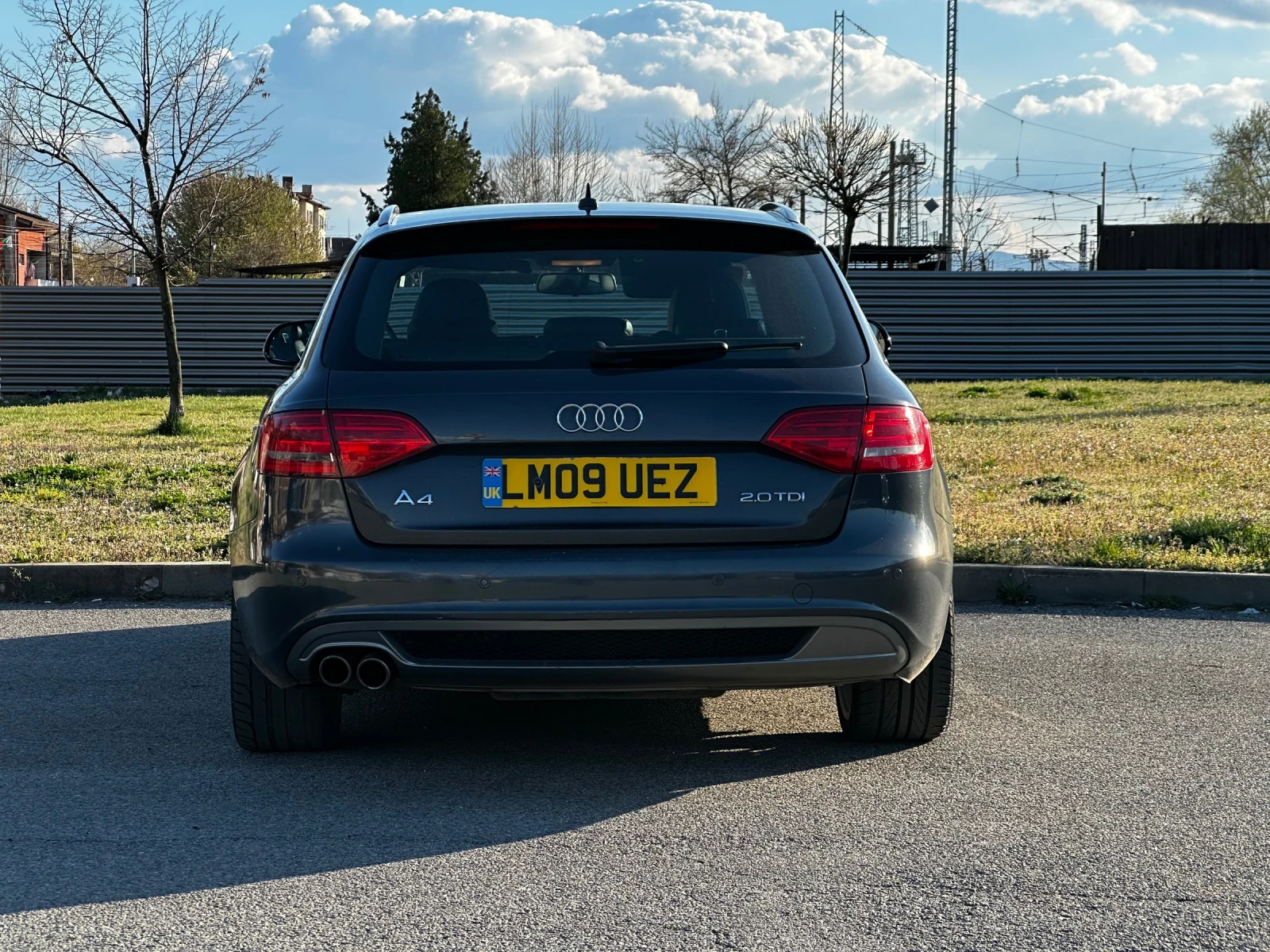 Audi A4 2.0 TDI, снимка 6 - Автомобили и джипове - 54100980