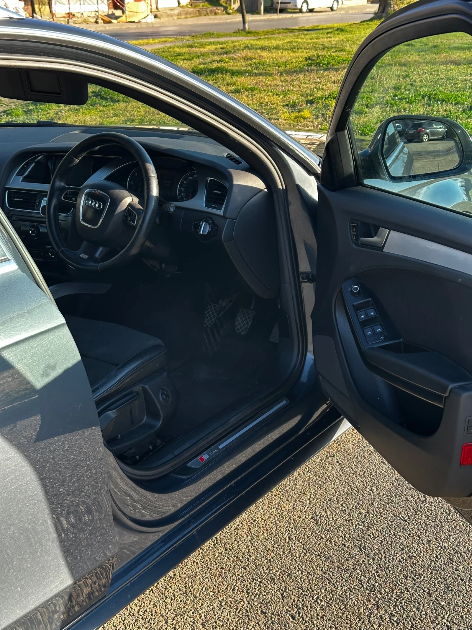 Audi A4 2.0 TDI, снимка 7 - Автомобили и джипове - 54100980