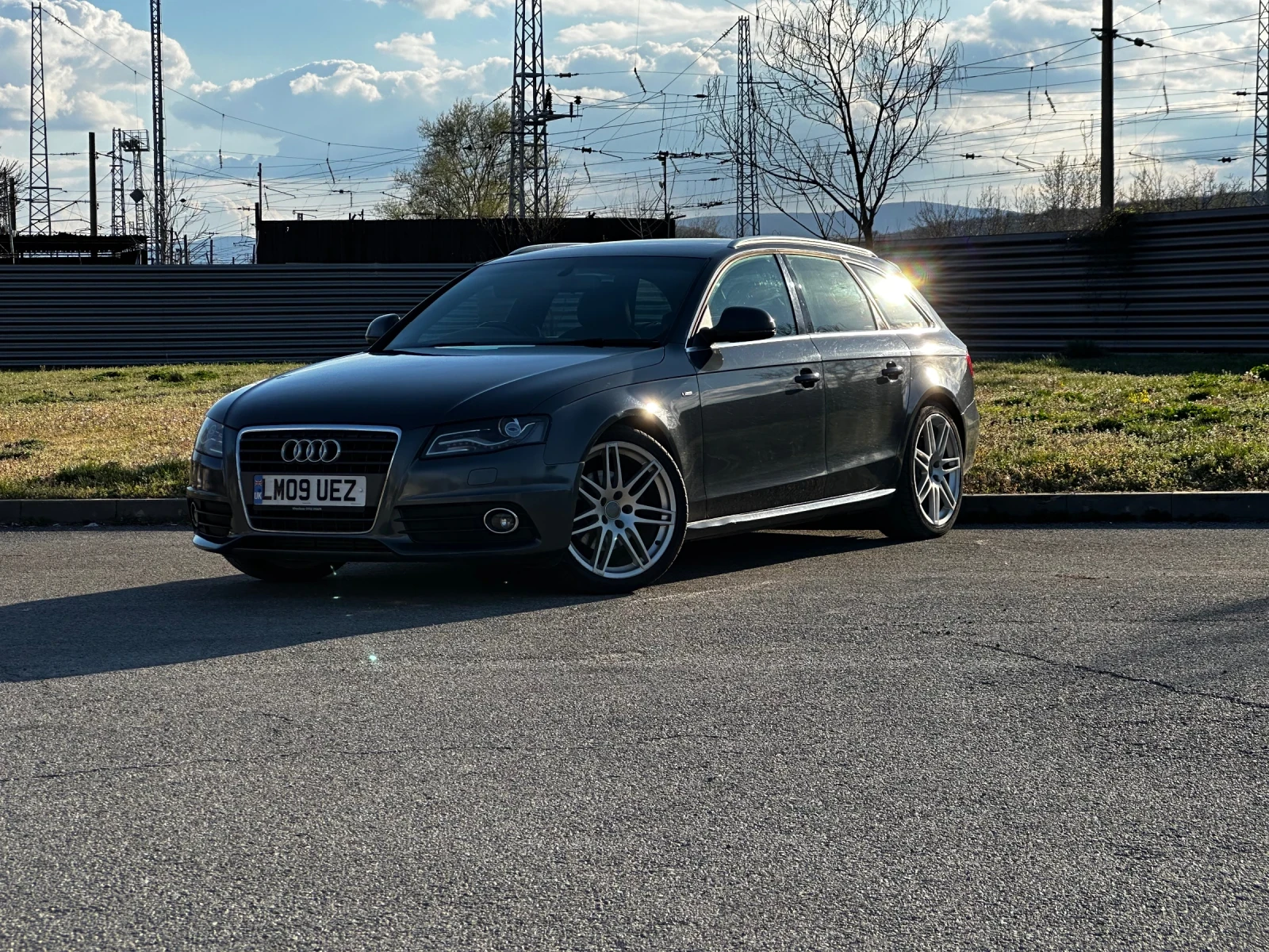 Audi A4 2.0 TDI, снимка 3 - Автомобили и джипове - 54100980