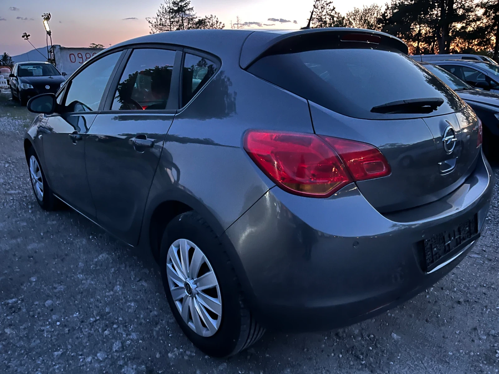 Opel Astra 1.6i, снимка 6 - Автомобили и джипове - 54183422