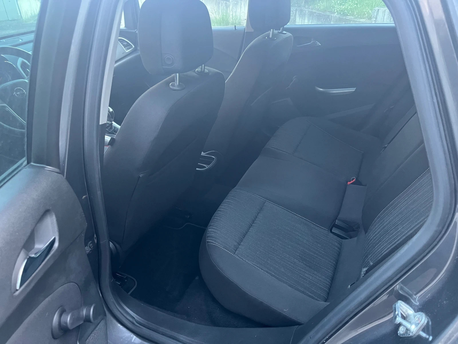Opel Astra J 1.6i | Mobile.bg � ����������� 8