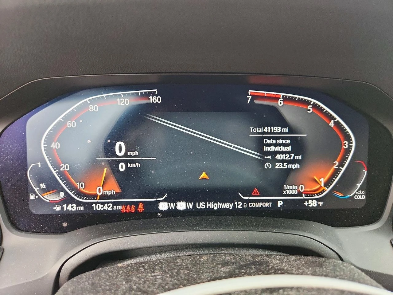 BMW 330 2.0l Xi, снимка 9 - Автомобили и джипове - 54417330