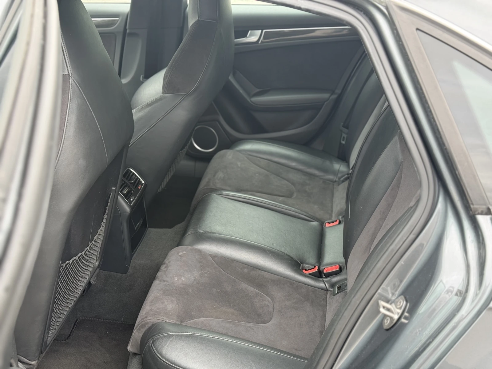 Audi S4, снимка 8 - Автомобили и джипове - 54584897