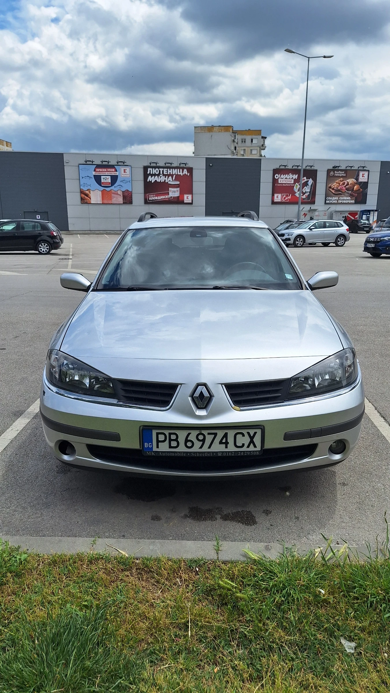 Renault Laguna, снимка 5 - Автомобили и джипове - 54585199