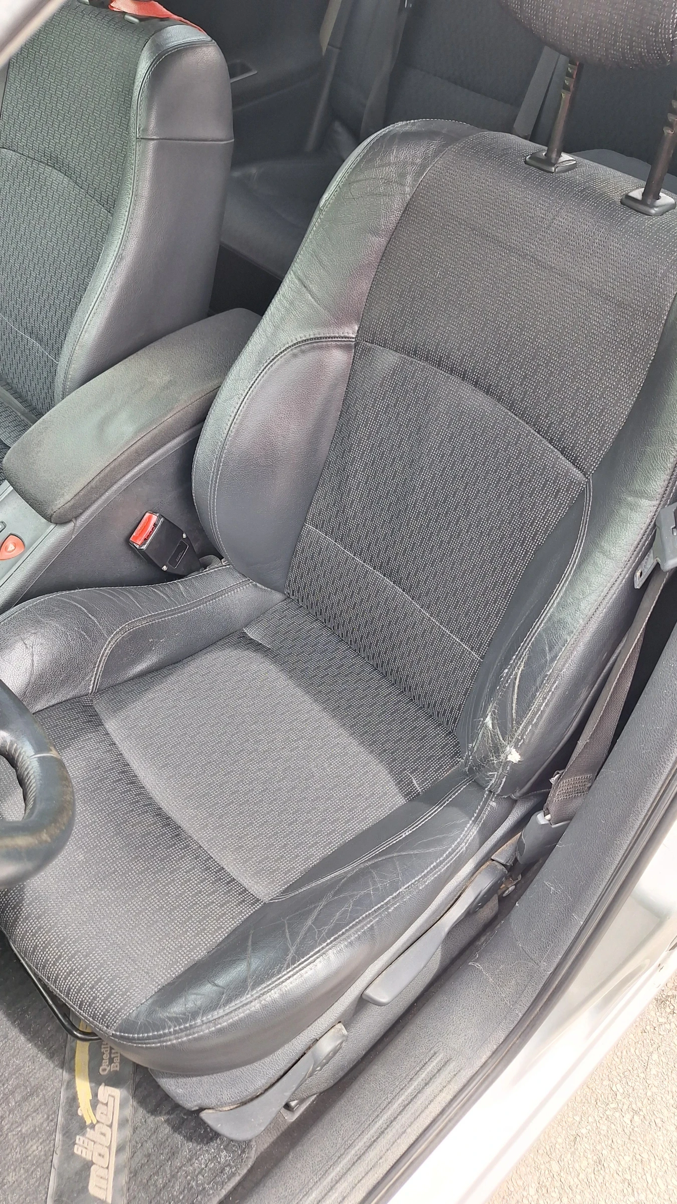 Renault Laguna, снимка 10 - Автомобили и джипове - 54585199