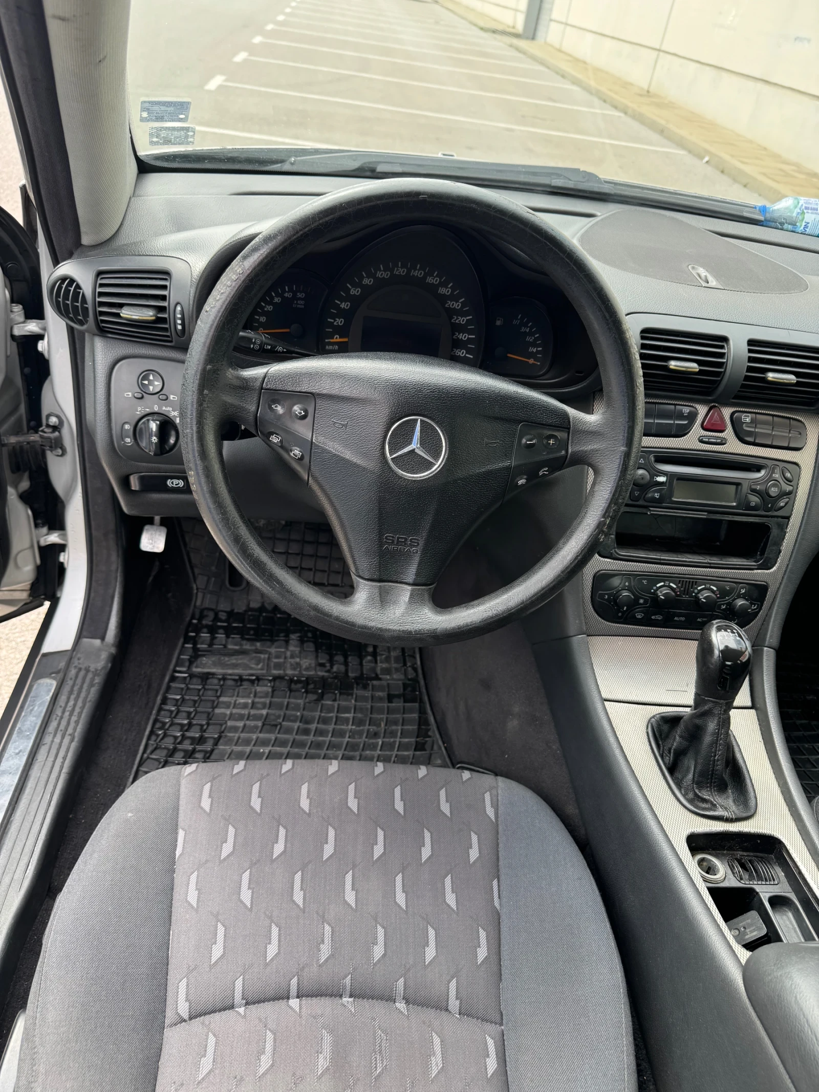 Mercedes-Benz C 220 6�� �������� COUPE | Mobile.bg � ����������� 9