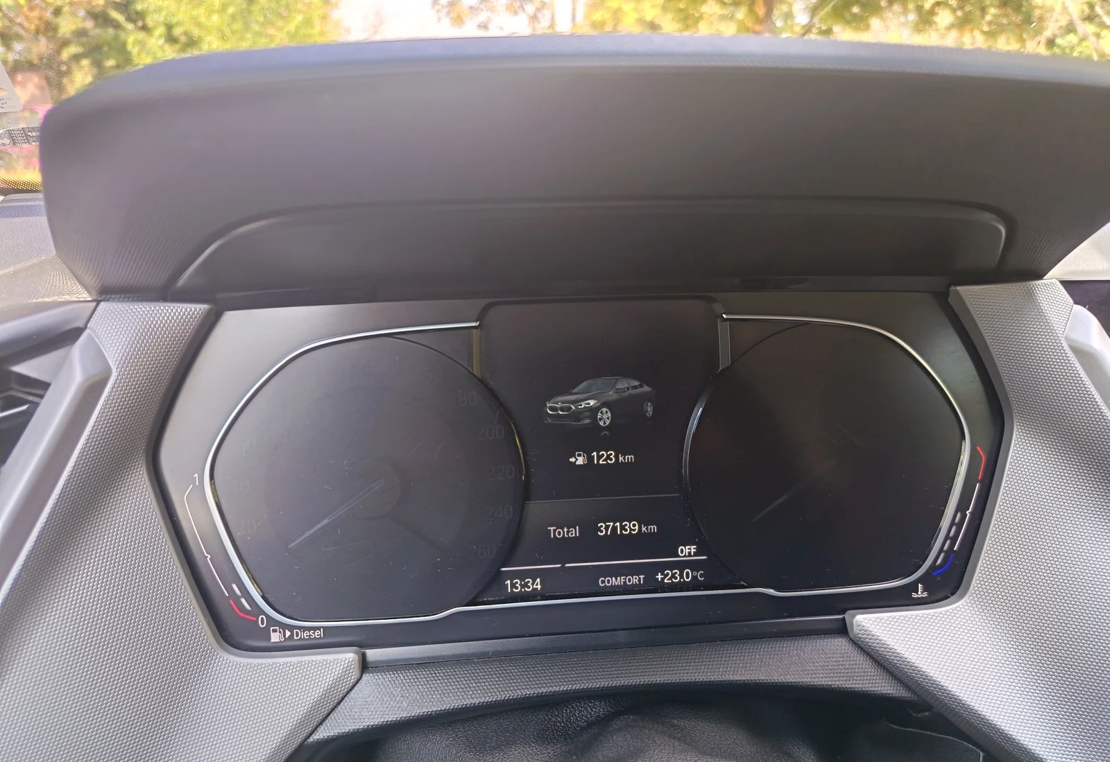 BMW 2 Gran Coupe 216 D, снимка 9 - Автомобили и джипове - 56066564
