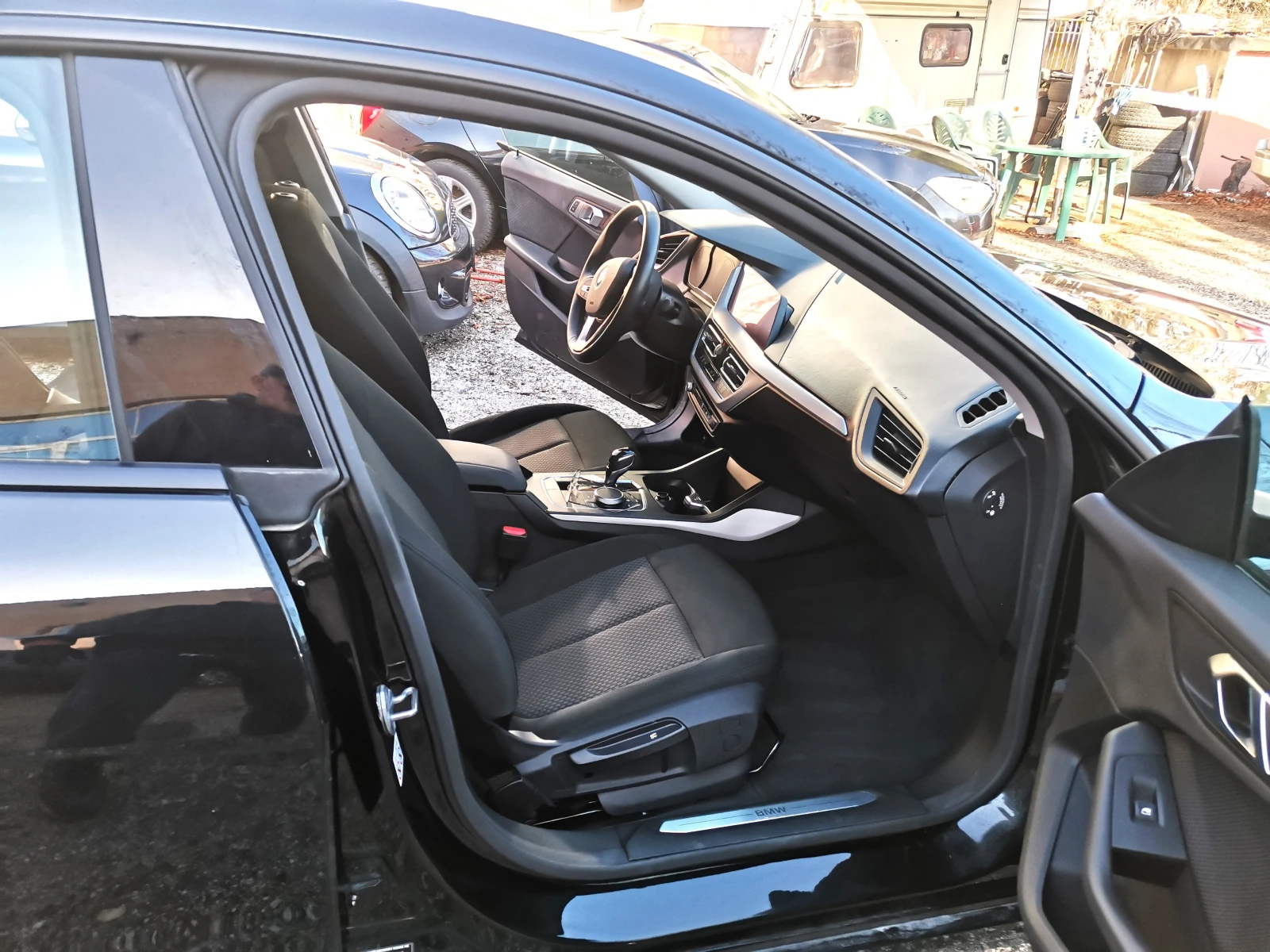 BMW 2 Gran Coupe 216 D, снимка 12 - Автомобили и джипове - 56066564