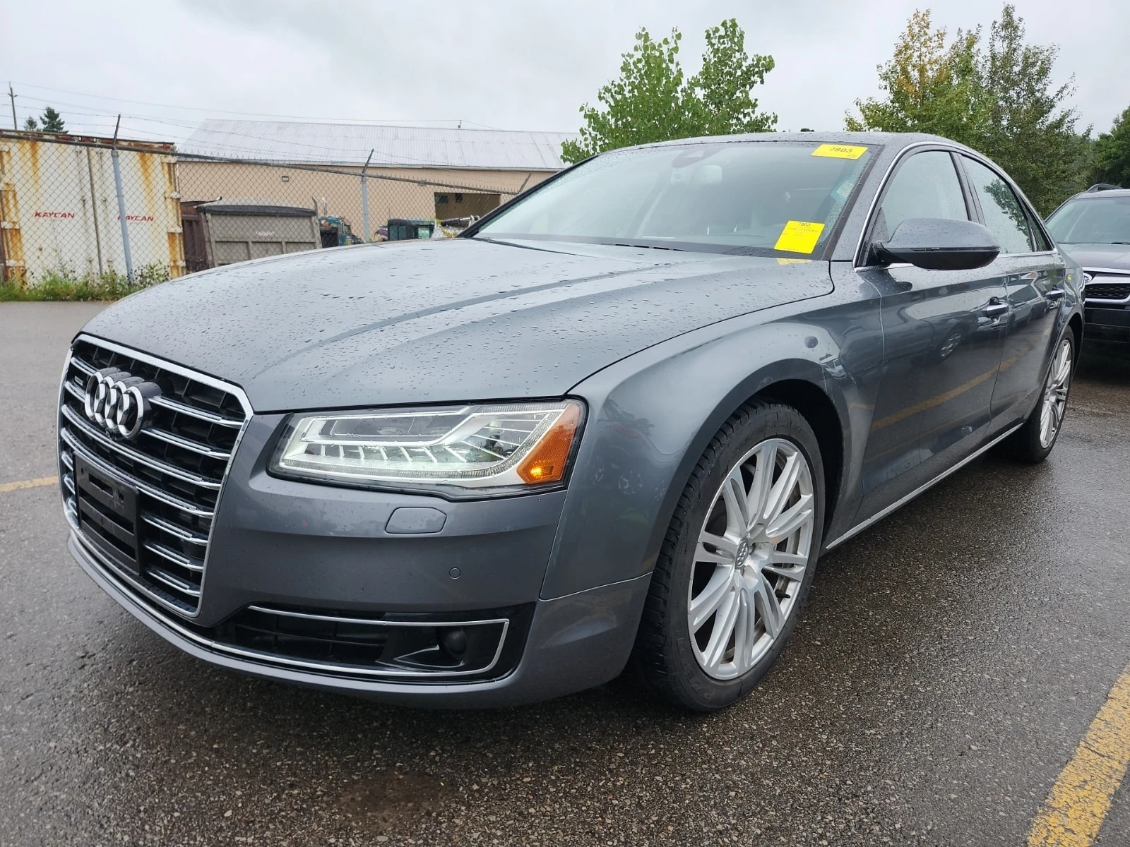 Audi A8 * 4dr Sdn 4.0t * CARFAX * ЦЕНА ДО БГ