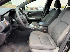 Toyota Rav4 SE 2.5 Hybrid / Малко км / Подгрев/ Дистроник, снимка 8