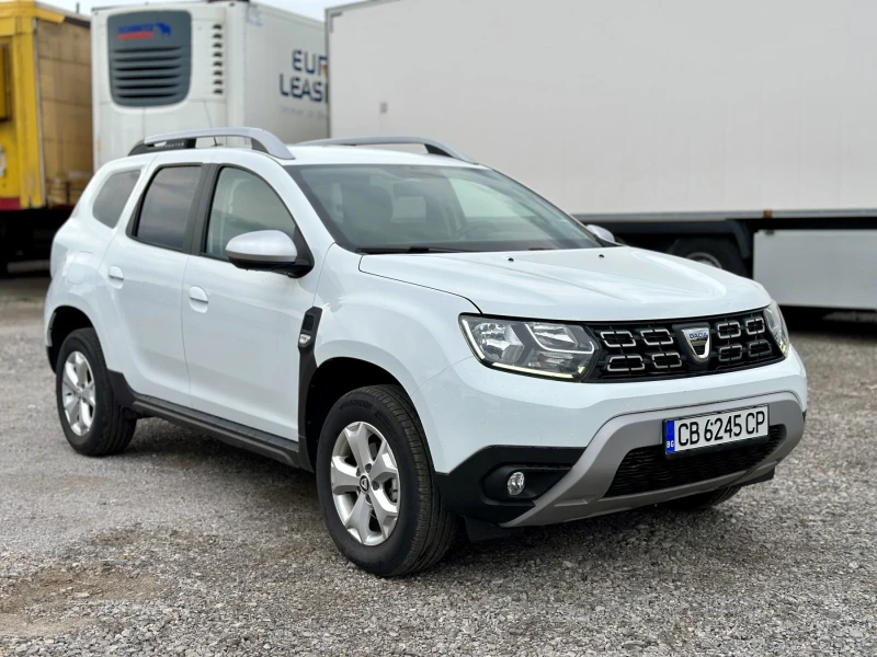 Dacia Duster 1, 5 DCI Пълна сервизна история, снимка 1 - Автомобили и джипове - 47342416