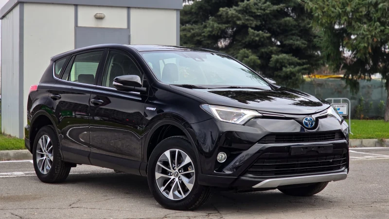 Toyota Rav4 Hybrid 2.5, снимка 2 - Автомобили и джипове - 48333057