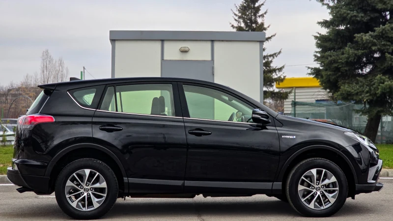 Toyota Rav4 Hybrid 2.5, снимка 7 - Автомобили и джипове - 48333057